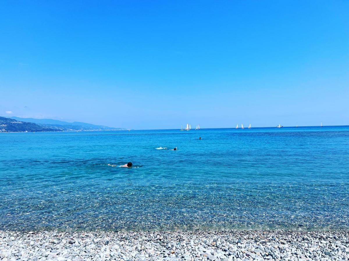 Pearl Holiday Home - Remote Work Friendly Roquebrune-Cap-Martin Eksteriør billede